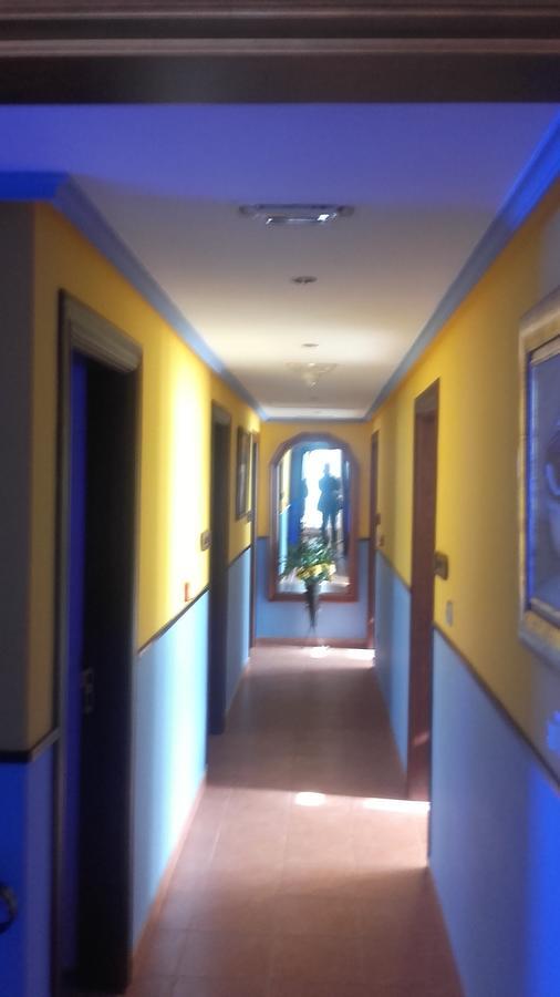 Hotel La Carasca Orlé Exteriör bild